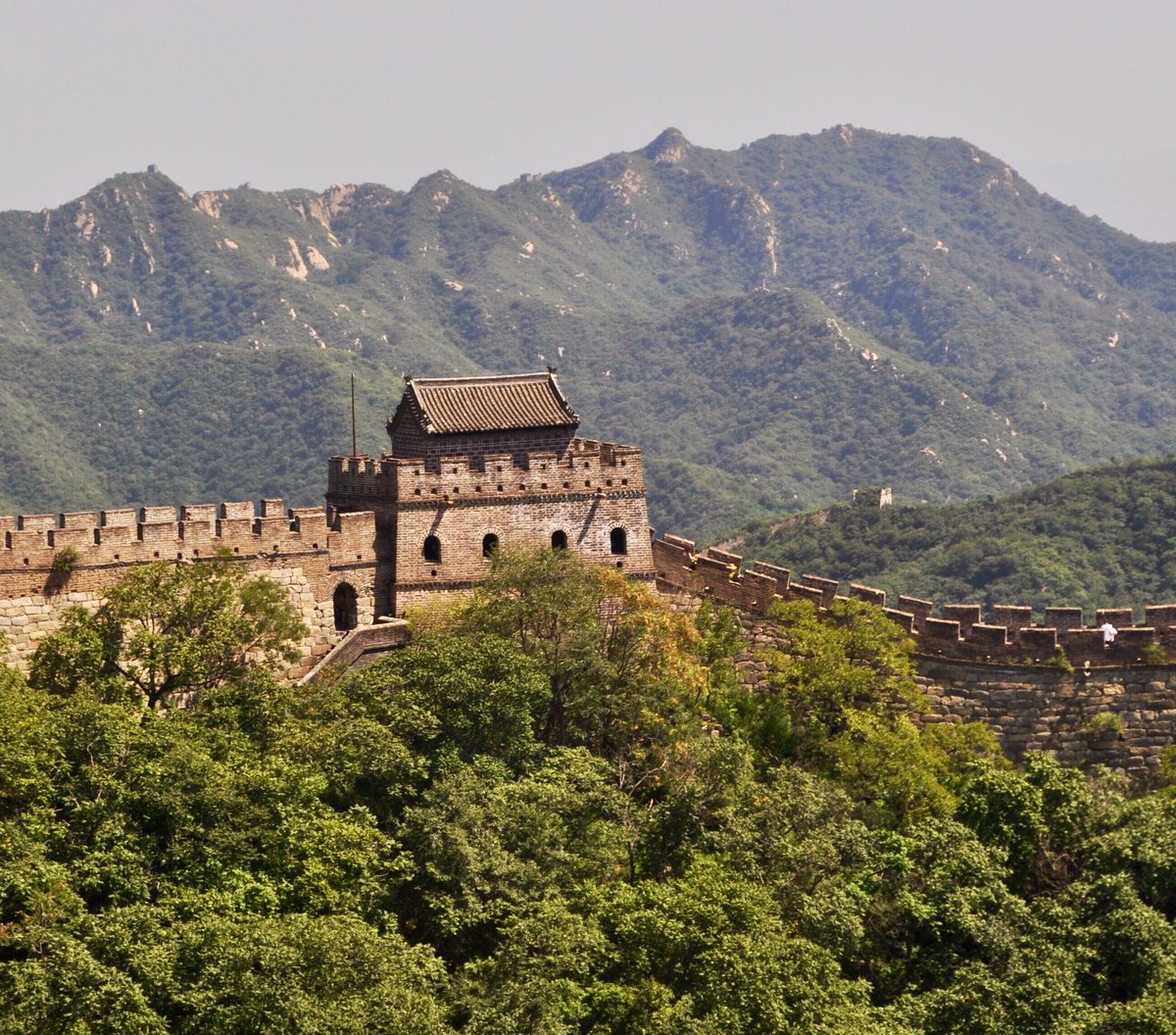 the_headteacher's tweet photo. @tatanishapw @Clarissa_Laskey They’re fantastic! Thanks for sharing. The Great Wall of China virtual tour brought back happy memories from a year ago... https://t.co/1OXHoPB70C