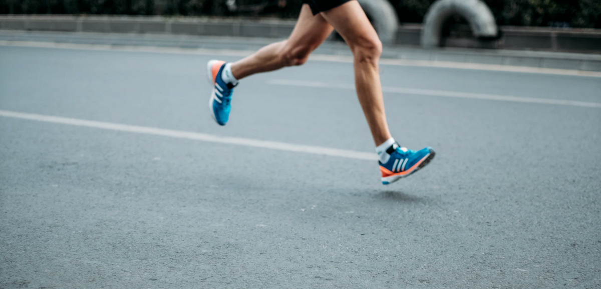 DunbarPhysio's tweet photo. If YOU are a RUNNER, you NEED to read THIS: https://t.co/JJ4IWjosEC #running #vancouver #physiotherapy https://t.co/Pkv3JeTNyO