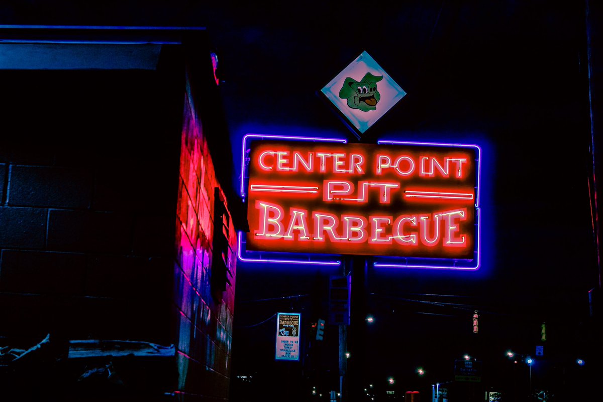 hannahnmelton's tweet photo. Photography thread. Post some of your recent dark/moody photos! 📸 I’ll start https://t.co/IUUEQN9ZhE