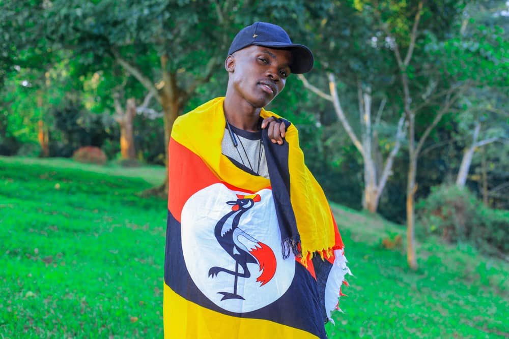 BiraziR's tweet photo. @Johnlaban256 I love you broππππ naye mbu @QueenSeaUg bamwanjula next week have you gotten your invite mine was sent by oliπ€£π€£π€£π€£
#LabanAt70k https://t.co/dDPLu1uKwr