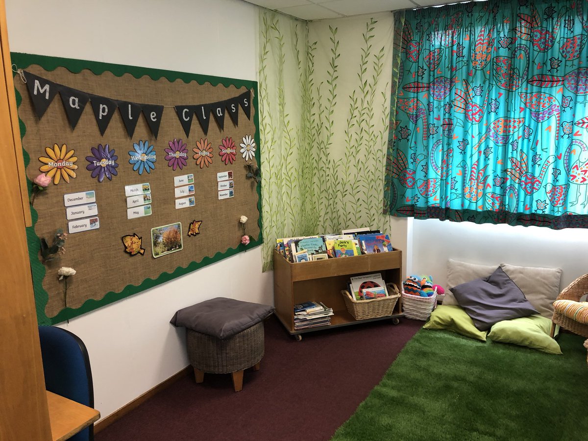 MissDethick91's tweet photo. My classroom is coming together for September! First year in early years and using continuous provision!! Very excited/clueless!! #earlyyears #eyfs #calmerclassrooms https://t.co/sBuzMx2YDi
