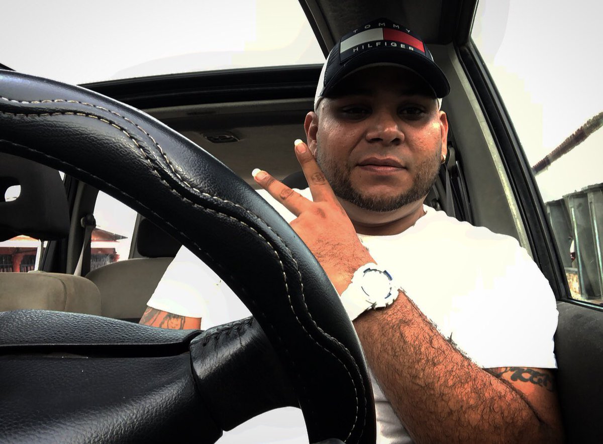 serginhodazouza's tweet photo. #Rulai..!! 🚘 https://t.co/Qnams0g2Ir