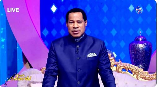 cecottawa_ca's tweet photo. Your Loveworld With Pastor Chris. Season 2, Phase 3.(Day 1)
#ceottawa https://t.co/2KmsOhKVqX