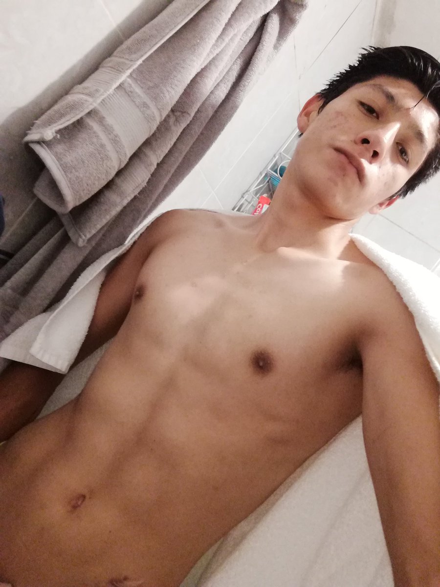 Bañarse si que es relajante 🥵