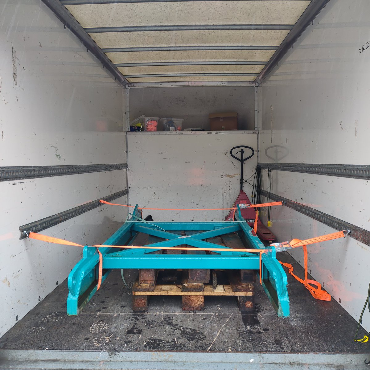 My second job today was taking this from Warrington upto Penrith..
#courier #samedaydelivery