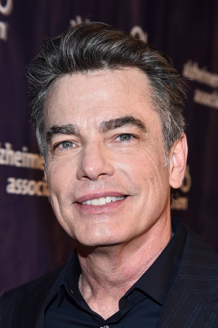 Peter Gallagher as Chris Dodd