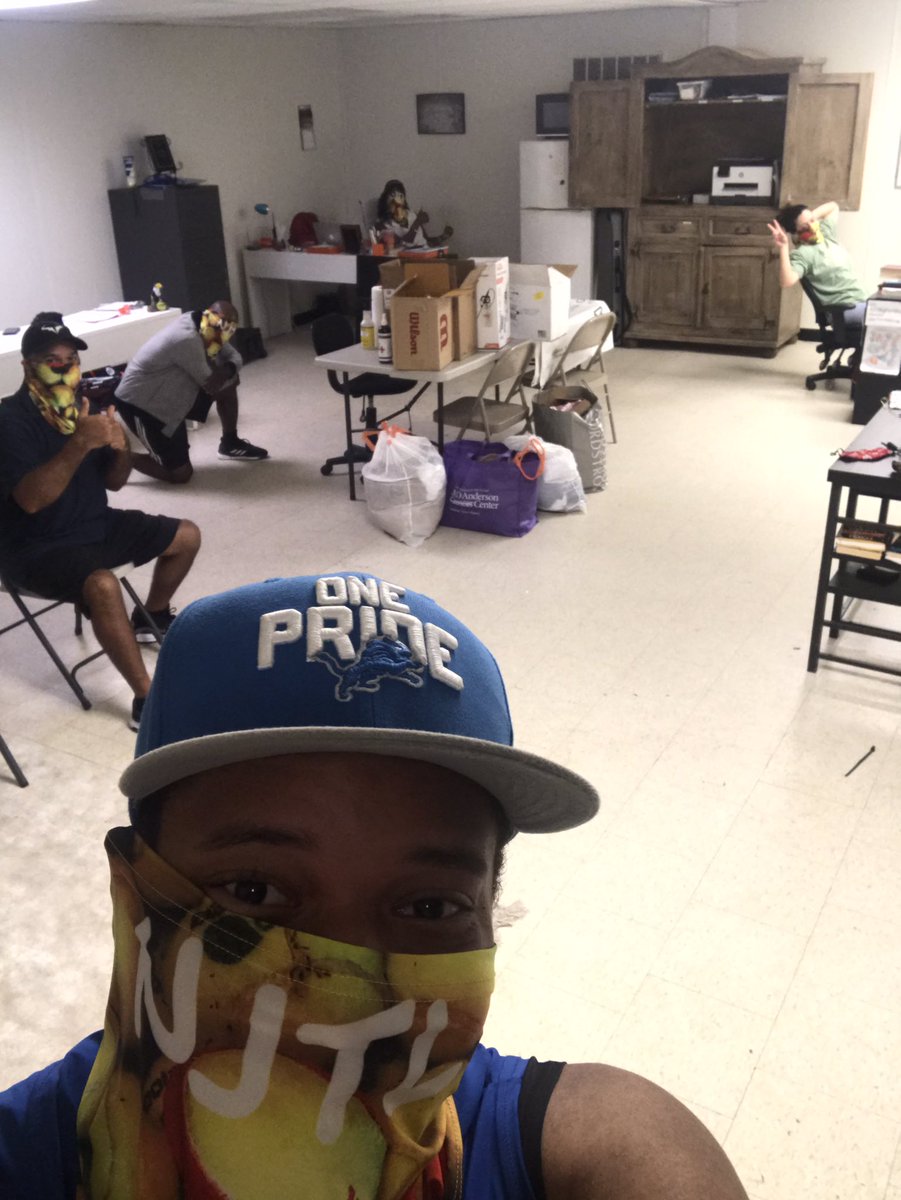 ZGATENNIS's tweet photo. Back in the lab... https://t.co/cd6asoZfhd