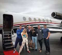 caitylotz's tweet photo. Since there’s no #SDCC2020 this year some flash back memories 💕 https://t.co/WyhF4dFVlP