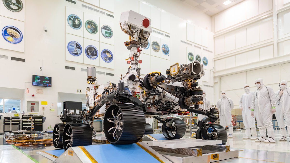 NASA_BRAILLE's tweet image. This week&apos;s #explorationtech is the ultimate contender in sibling rivalry: Curiosity&apos;s big sister Perseverance! @NASA &apos;s next-generation Mars rover launches TOMORROW (hopefully), with the departure window opening at 7:50am Eastern! Keep an eye on the sky!