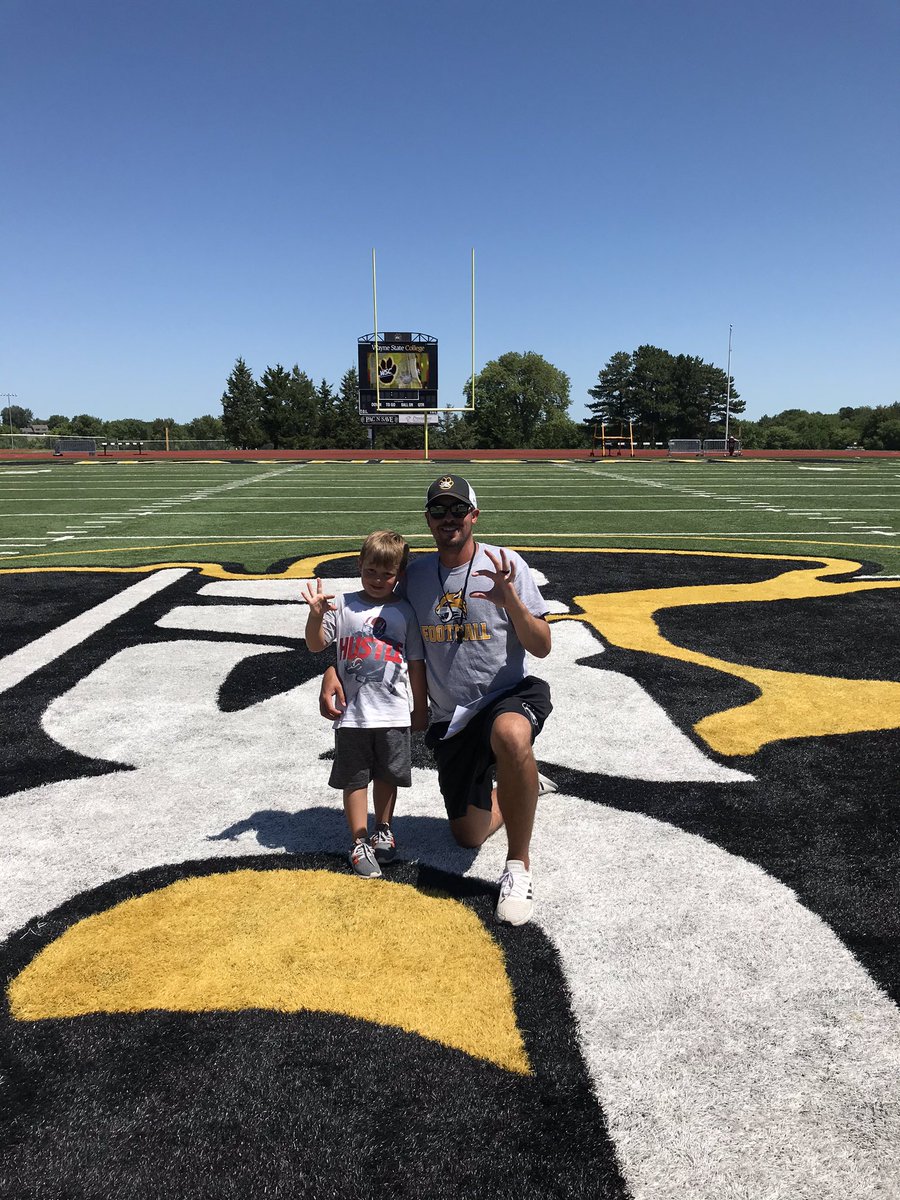 🔥🔥🔥Can’t beat spending all morning watching my lil man compete at camp🔥🔥🔥 #ProudDad #FutureCat 🐯🔥