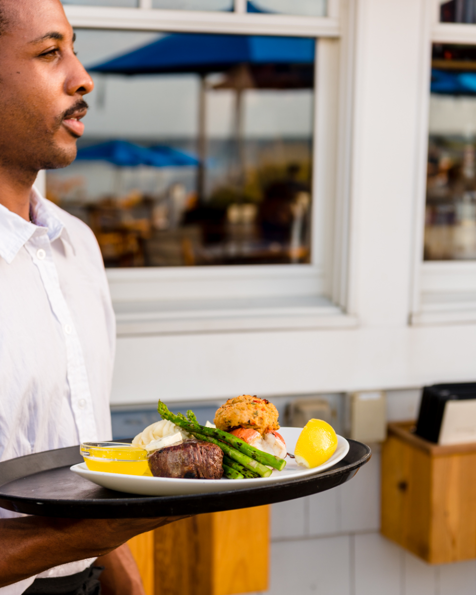 Gosmansdock's tweet photo. Just like Montauk, our food is made up of lively, colorful, parts that come together perfectly as a whole! https://t.co/dFNvppzcGk