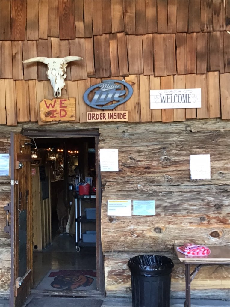 TheDailyCowman's tweet photo. #WheresLarry #Roadtrip #IKnowJack

It is almost like this place knew I was coming by the rules they put in place...... https://t.co/RbNvmha9LA