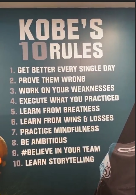 A mural of Kobe Bryant has been added to the NovaCare Complex wall along with "Kobe's 10 Rules" (via Alshon Jeffery instagram).