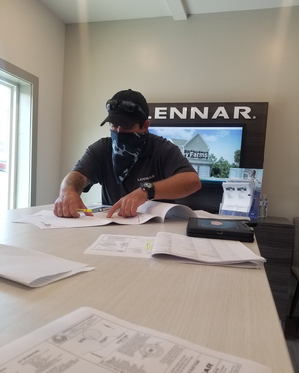 TimeToBuyaHouse's tweet image. My client's new home is breaking ground today. We masked up today to meet the builder to go over plot plans, timelines etc.
Who else is ready for a new home?
 #CallKIM #KimSellzHouses
