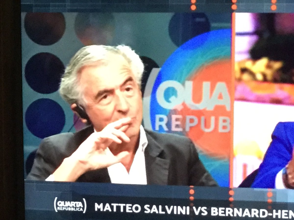 IvanoTironi's tweet photo. Questo è il tipico esempio di #caviarleft
Il radical-shit che non ha mai visto un immigrato in vita sua e sputa razzismo sulla destra.
Che schifo
#quartarepubblica https://t.co/rOYzt2OL2o