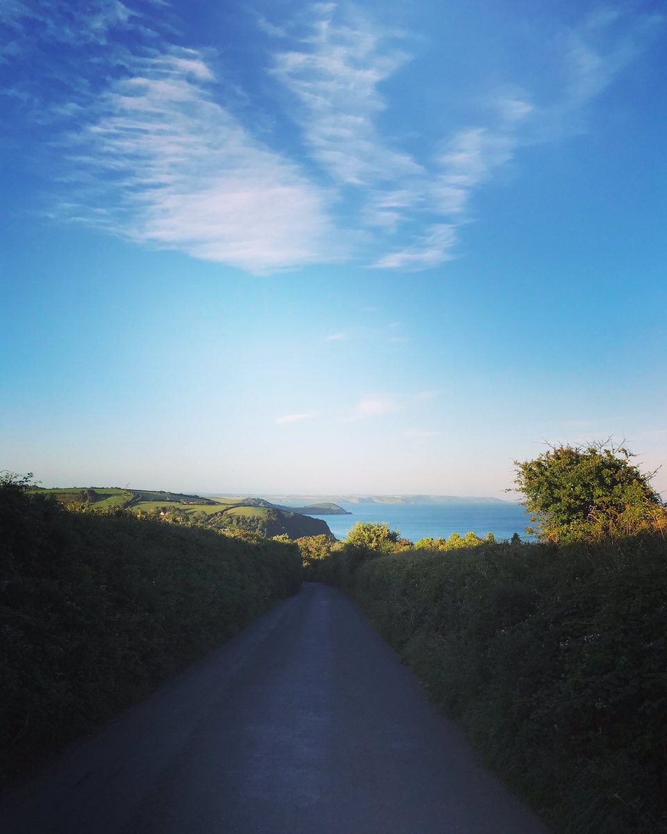 LouJeke's tweet photo. I’m taking a new route down an old road. 

Got an announcement coming soon. https://t.co/Xv5fZ4RHlL