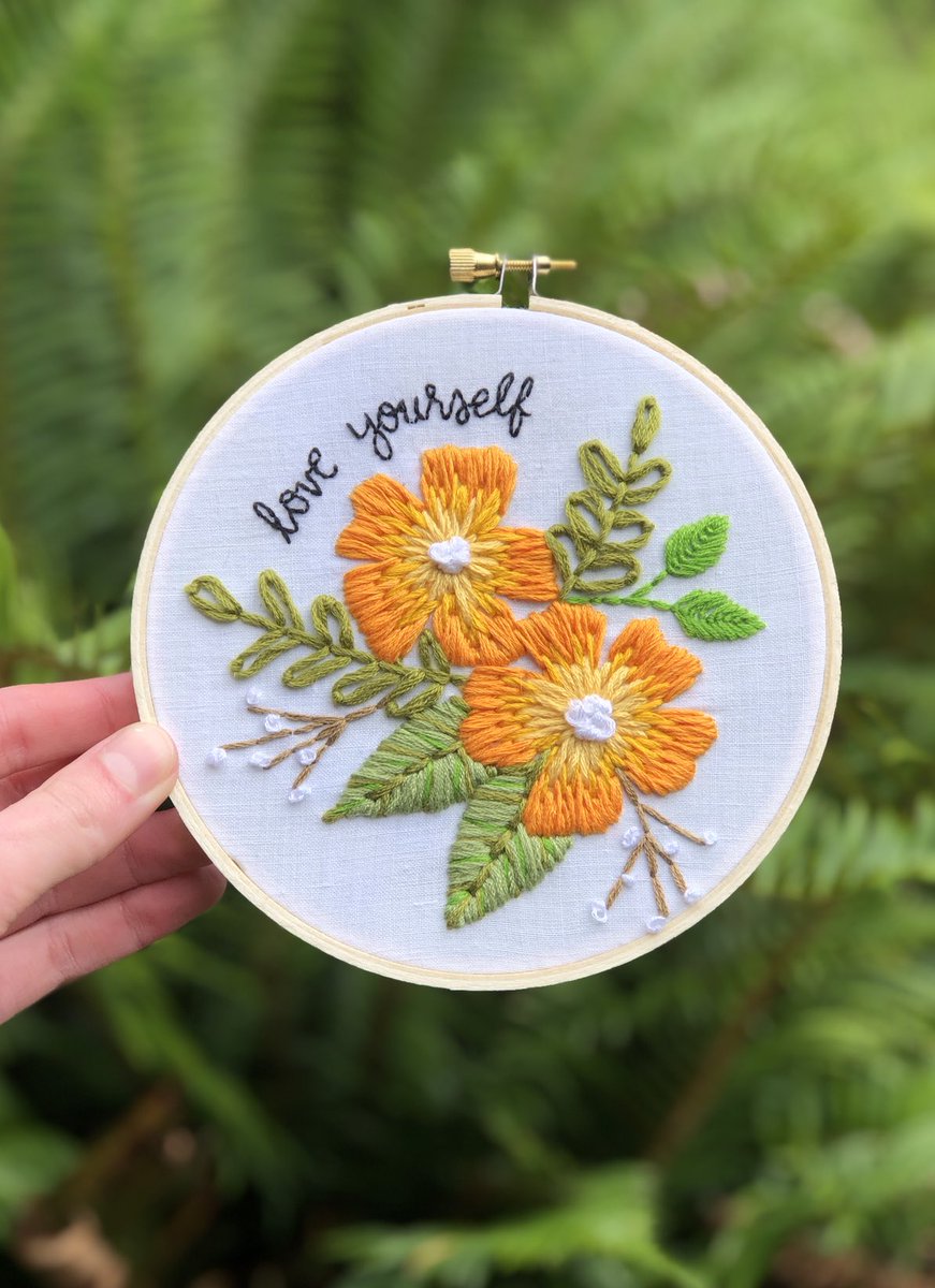 It costs $0.00 to RT an artist 🌿✨