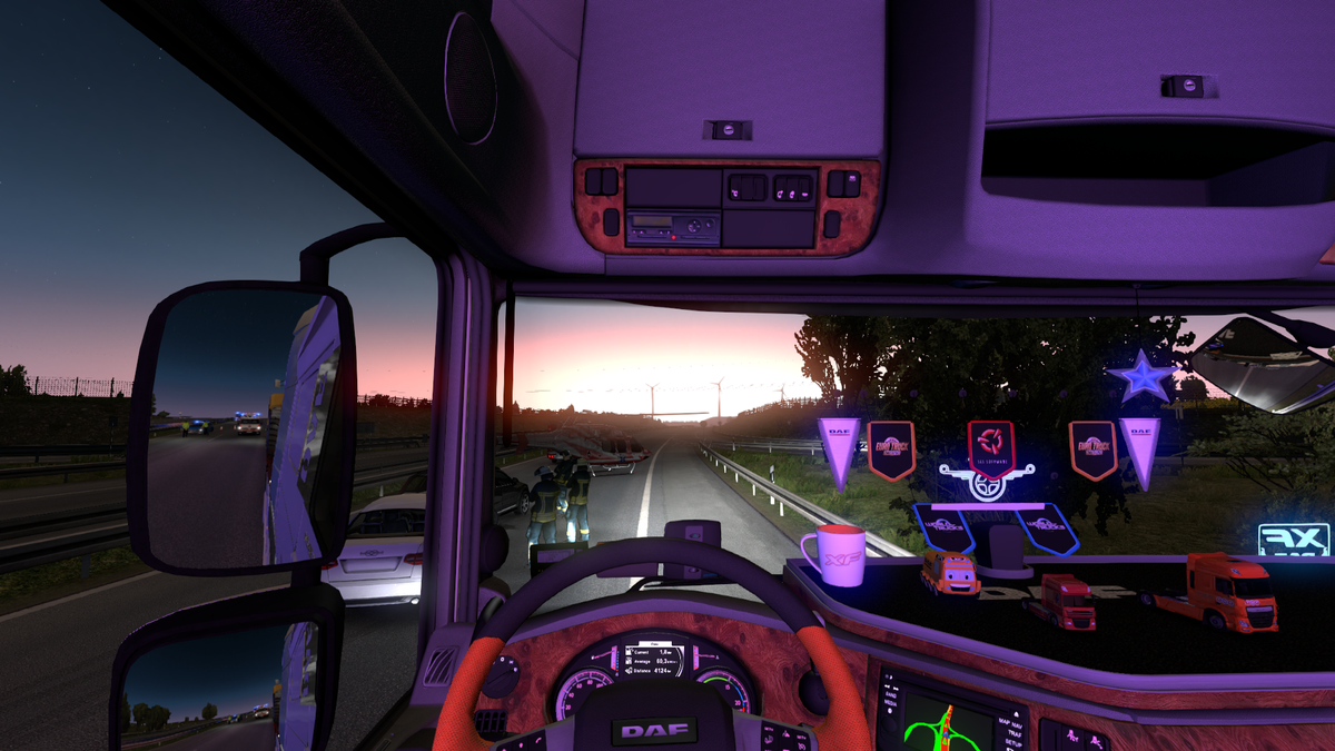 GeekPenguin2019's tweet photo. @SCSsoftware In Germany, buying/driving a new DAF XF @DAFTrucksNV with #DAFUnityEdition paint jobs. https://t.co/Sjyf1JOLpv