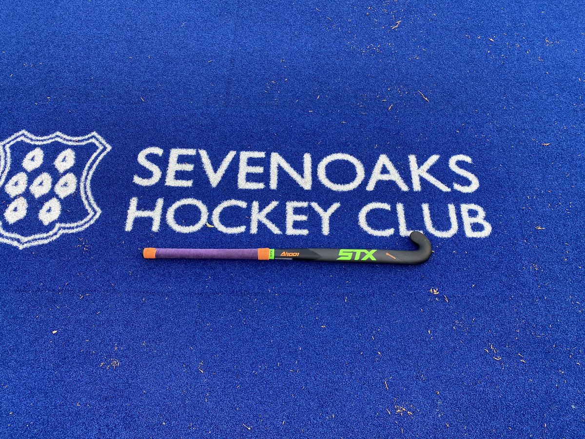 Maddie_Th0mpson's tweet photo. Thank you @STXFH for the new stick. Can’t wait for the season to start 💜 #sponsors #riseoftheelite https://t.co/cIIMnX3I8g