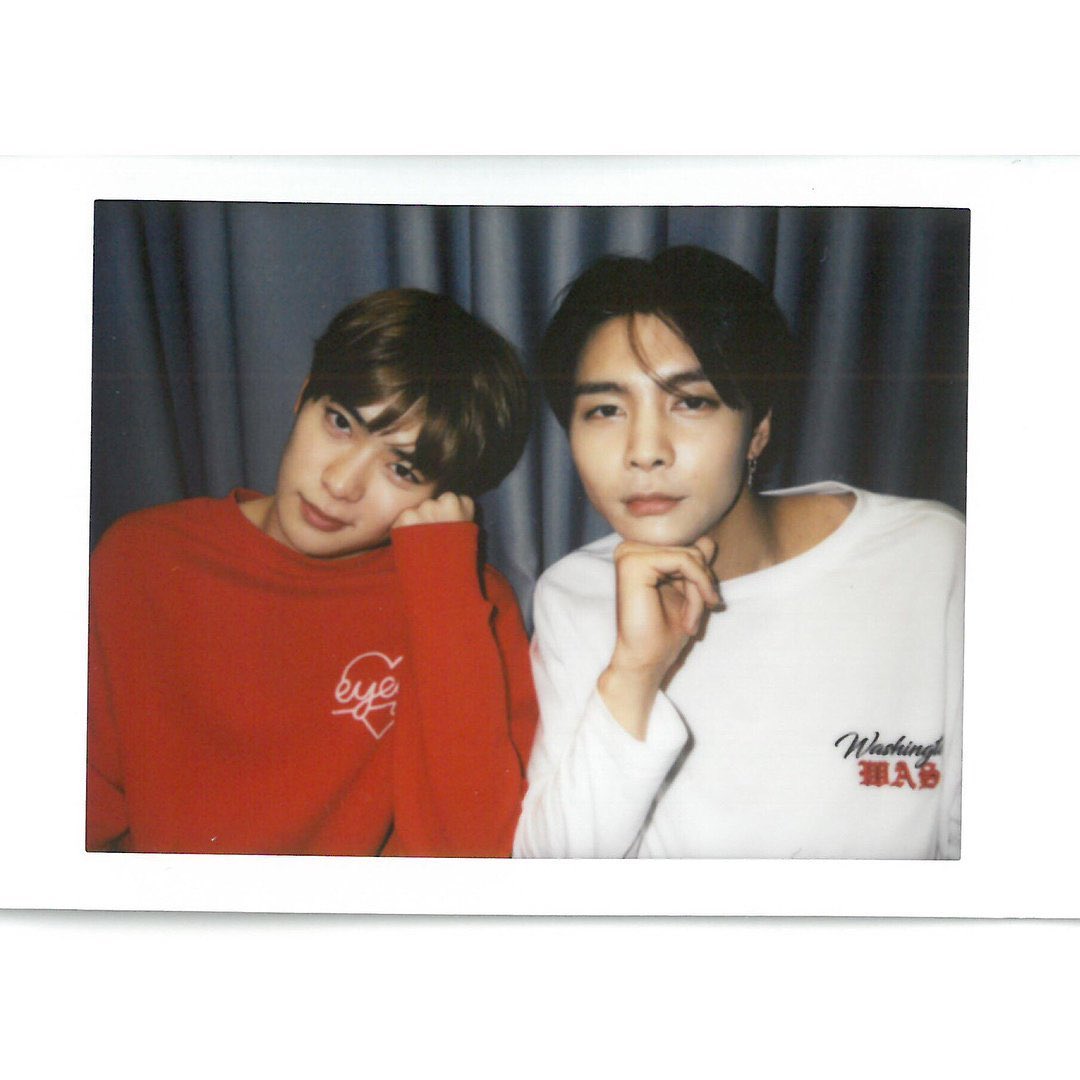 johnjae polaroids: a thread (๑･̑◡･̑๑)