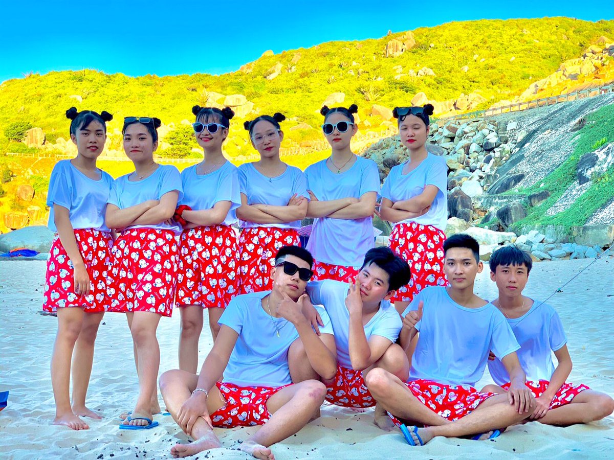 TTthuytienn's tweet photo. My class❤ https://t.co/WNE29CsF8v