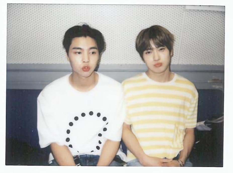 johnjae polaroids: a thread (๑･̑◡･̑๑)