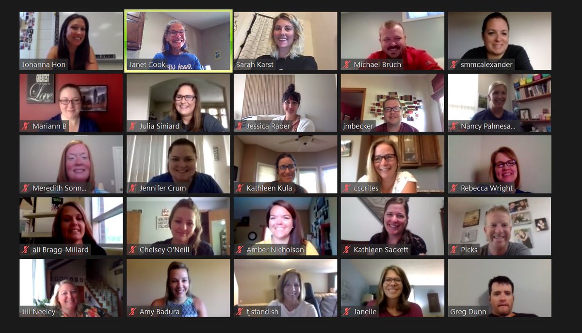 DrJlcook1's tweet photo. Yes...you are looking at the NEWEST cohort of MPS Trained Mentors! These master educators will share their expertise and engage in reciprocal partnerships with NEW colleagues throughout the year to #TeachUP! @MPSHR @MPSHR @jsutfin https://t.co/yK2GLzbSkh