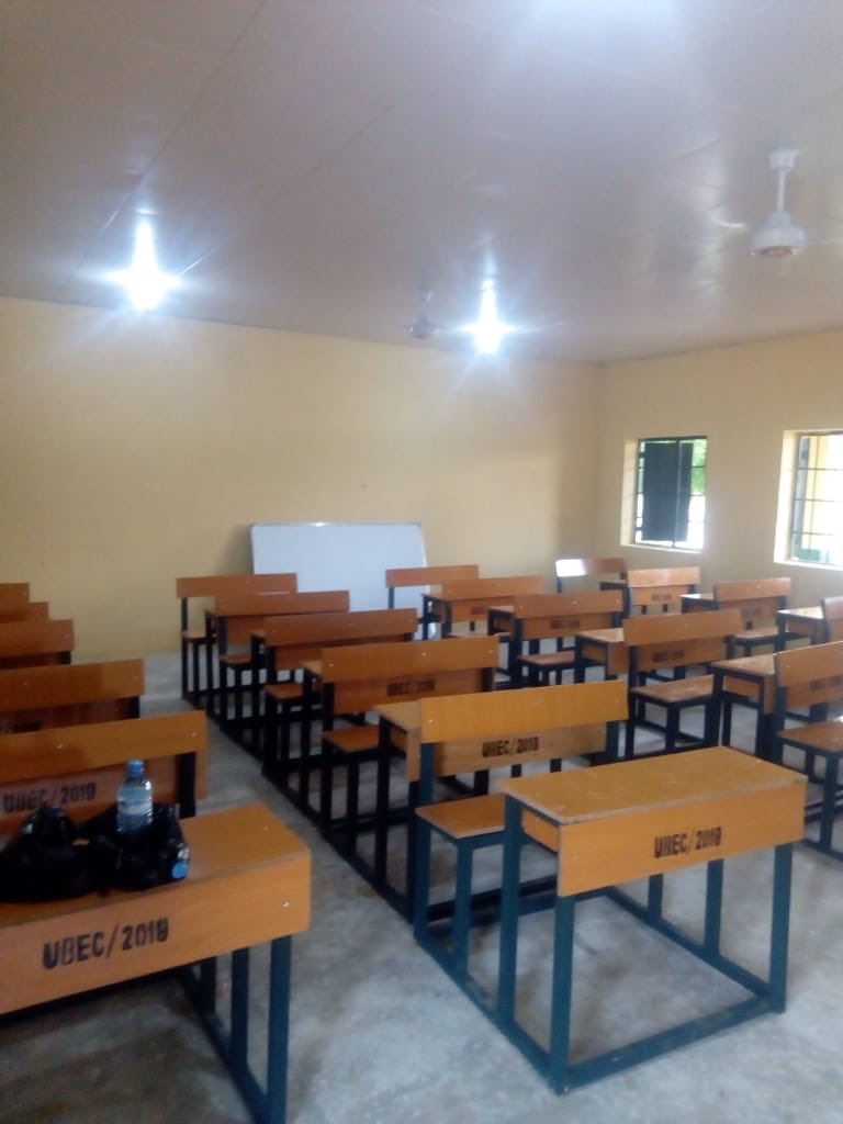 jigawaNW's tweet photo. Block of classrooms constructed by Senator Danladi Sankara at Arewa Primary School Babura local Government Jigawa State...

#Constituencyproject
#SankaraIsWorking https://t.co/EbacEJRlol
