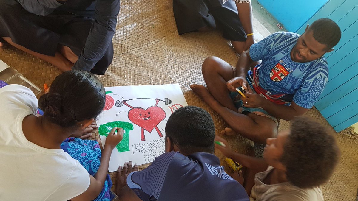 spc_live's tweet photo. Teaching through #artwork!Our #Fiji NCD youth ambassadors are currently in Sabeto,Nadi sharing about #NCD prevention & control with youths & young adults,using art as a fun form of learning & education.This has been made possible through the #wakeupproject #pacifichealth https://t.co/FP66UlUcYn