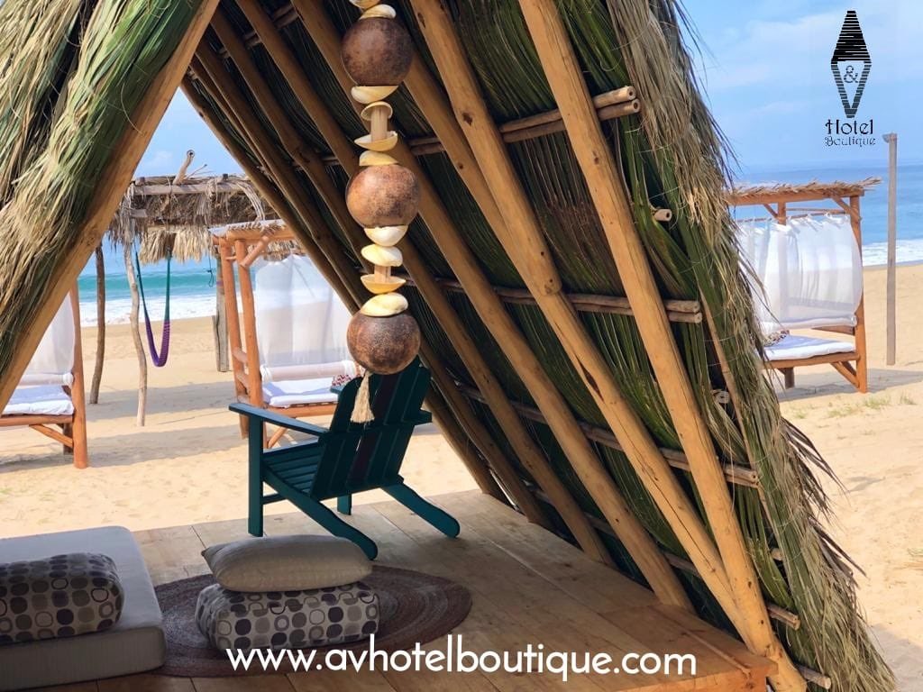 AVHotelBoutique's tweet photo. Renovamos nuestro club de playa #MarDeFondo #NuevaNormalidad #estamospreparados #MedidasDePrevencion #TurismoResponsable @Sectur_Guerrero @Sectur_Acapulco https://t.co/cZbPBnUg7k