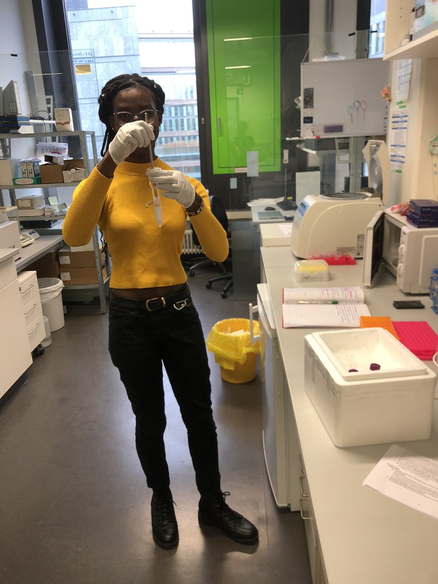 #BlackNeuroRollCall
My name’s Linda. I’m a fast track PhD candidate and Einstein Center for Neuroscience fellow in Berlin. Currently at Charité University of Medicine.Interested in open science &meta analysis and liquid liquid phase separation at the synapse