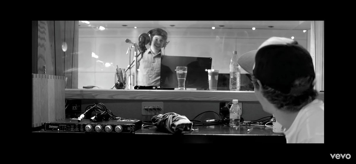 ⁿᵃʳʳʸ ᵇᵉⁱⁿᵍ ⁿᵃʳʳʸ