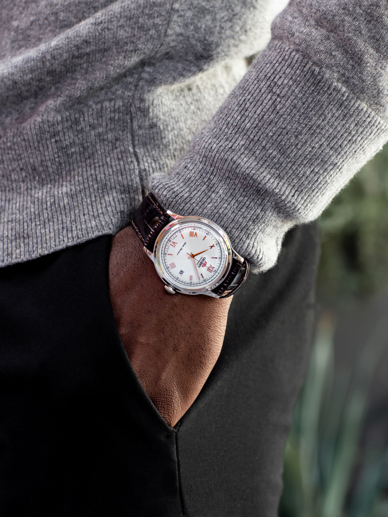 OrientWatchUSA's tweet photo. Although details of this timepiece were inspired by vintage design, the classic collection feels more contemporary than ever.
https://t.co/dzBfK2P16H
#orientstyle https://t.co/wVBy2kx0G2