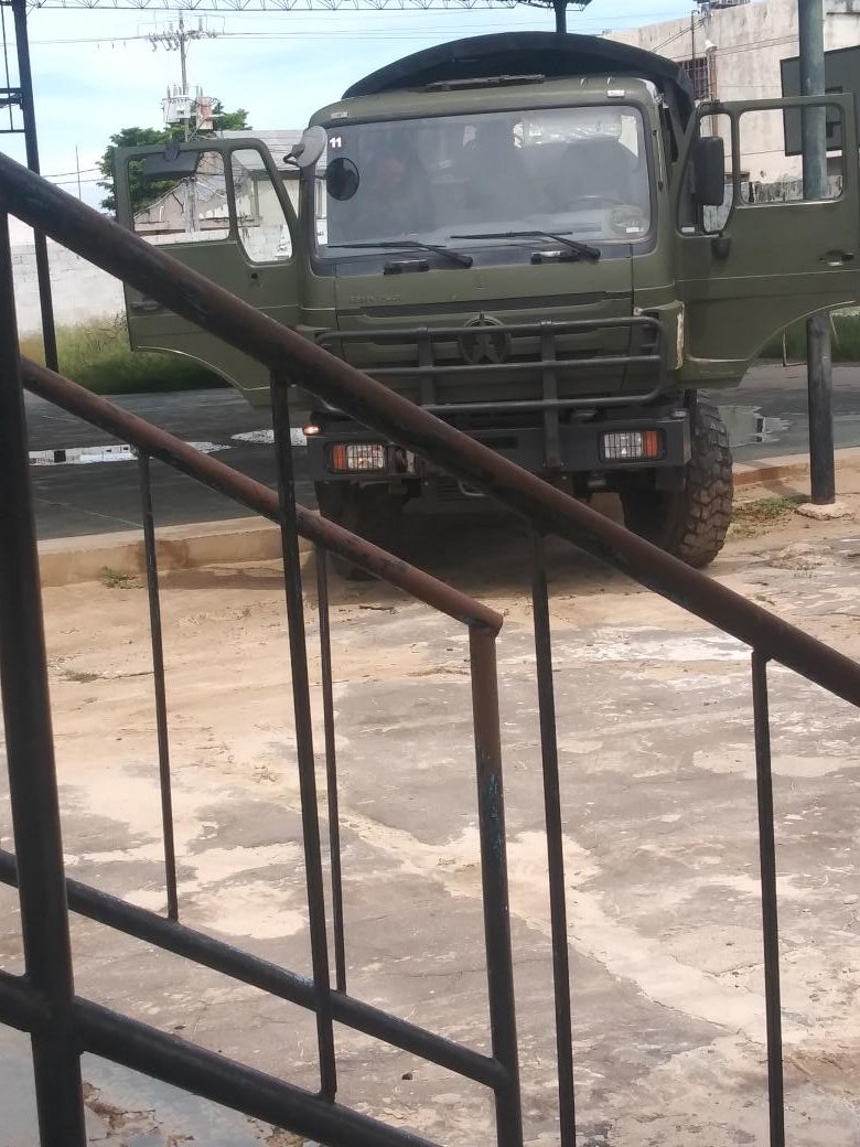 redrosariodp's tweet photo. Hoy en Rosario de Perijá, a las 4:16 se recibe despacho de alimentos, en las escuelas nacionales para la atención de nuestros estudiantes que son los más vulnerables, Gracias al presidente @NicolasMaduro al gobernador @OmarPrietoGob y a nuestra autoridad educativa @DamelisChavez https://t.co/Gingy7iRLT