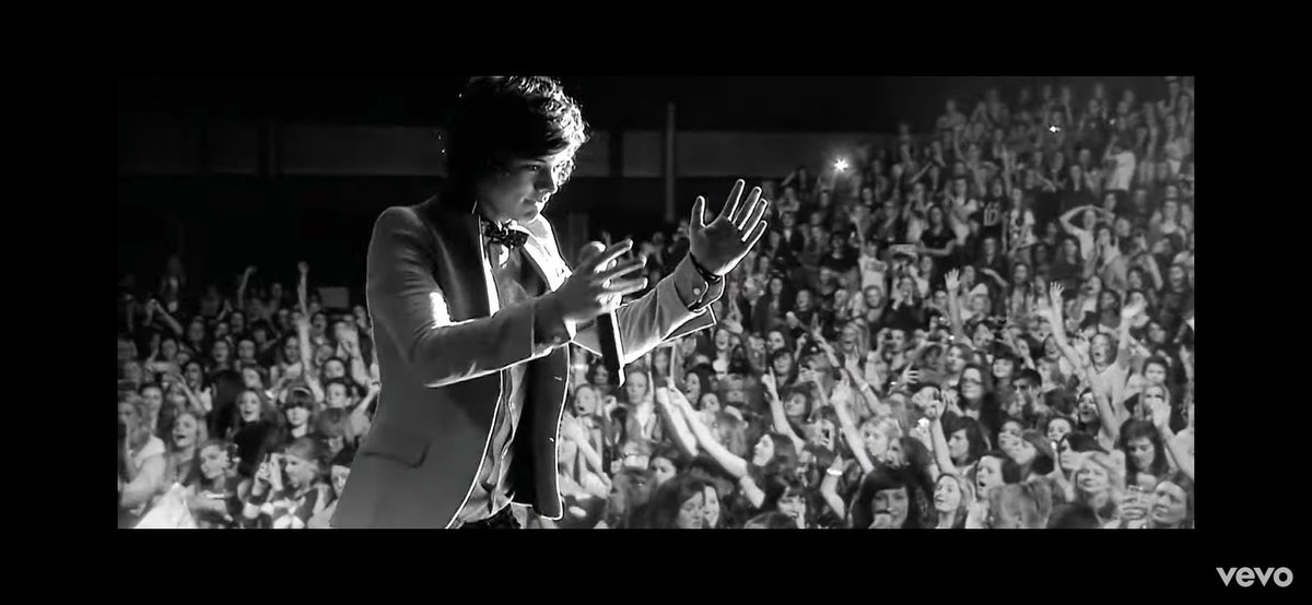 ᵇᵃᵇʸ ˡⁱᵃᵐ ᵃᶠᵗᵉʳ ʰⁱˢ ᵐⁱᶜ ᶠˡⁱᵖ ᵒᵐᵍ