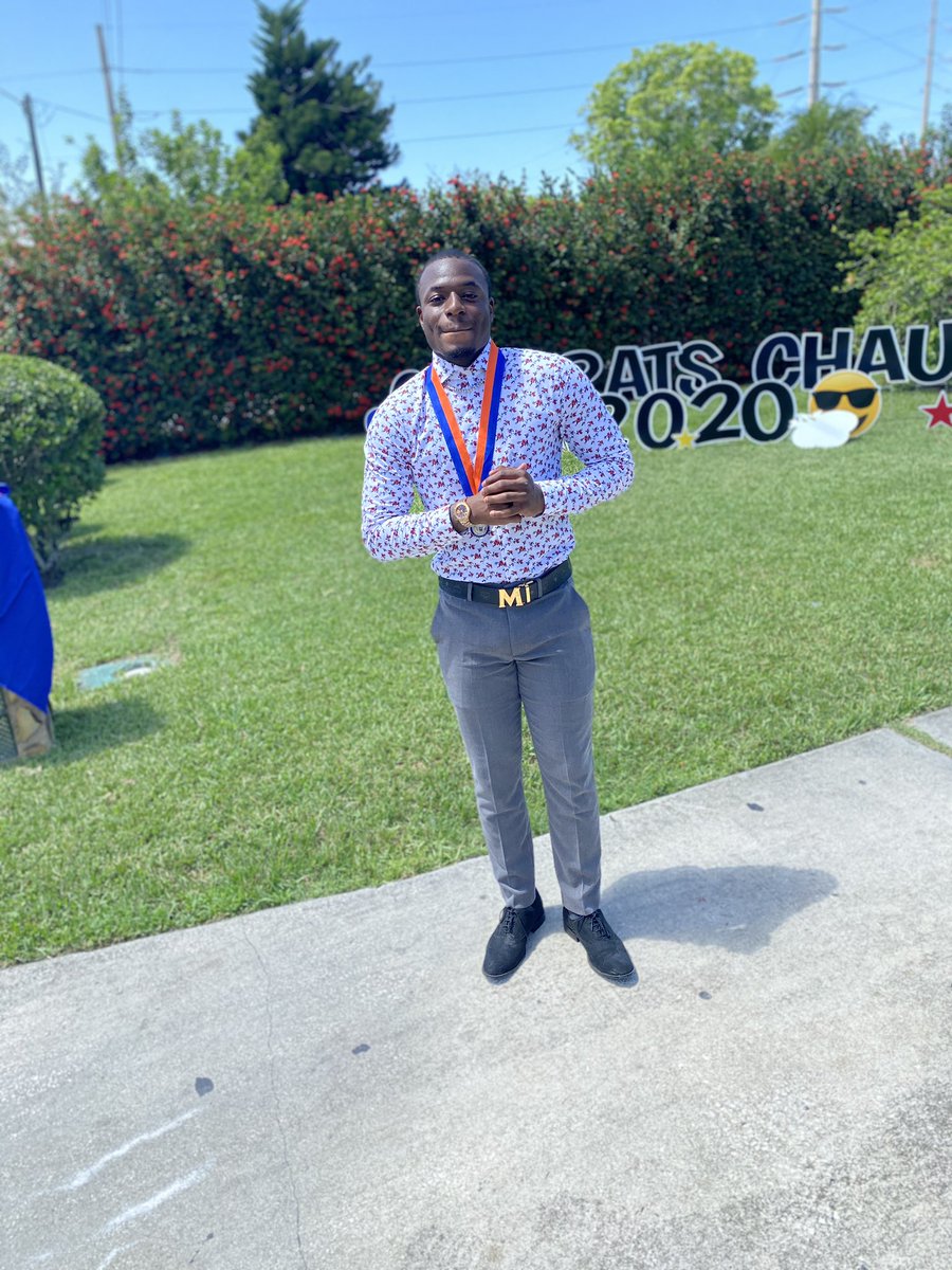PetitfrereRyan's tweet photo. On step closer to my ultimate🎉🎊💯💪🏾 https://t.co/AyKeduMWra