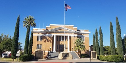 nbarizona's tweet photo. Located in #Safford AZ, the historic Graham County Courthouse has been in use for over 100 years. Thanks to Connie Ciancimino, Client Service Associate, for the photo! #nbaz #arizona #placestosee #travelaz #azphoto https://t.co/60nGThB9cI