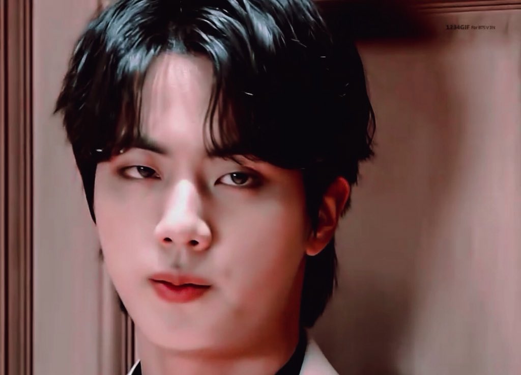 why do men even try when seokjin exists