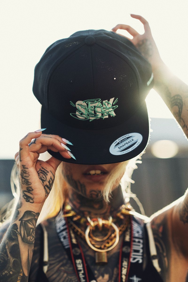 stompdown's tweet photo. We still have a little stock left from the YASVO x SDK release last week. Select sizes are available at https://t.co/ar5KE20uCz. Shipping is free in Canada and the USA and every order includes a free limited edition sticker pack. ✌ #YASVO #SDK #EPHIN https://t.co/4kJXaNCRae