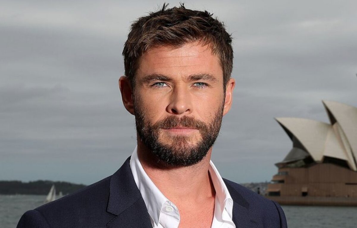 ¡¡Happy birthday, Chris Hemsworth (    !!  