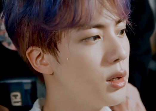 why do men even try when seokjin exists