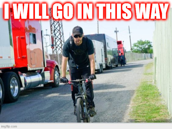 Nikton41's tweet photo. #Dave #DaveMatthews #DaveMatthewsBand #FortyOne #Bike #Bicycle #GoThisWay #ThisWay #Way https://t.co/dFQCSrYNga