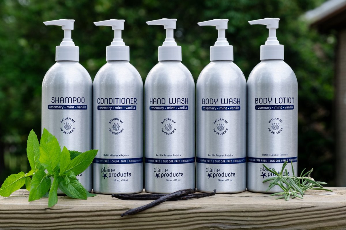 ChooseLoop's tweet photo. Revitalize your #zerowaste bathroom routine with Rosemary Mint Vanilla Hand Wash from @PlaineProducts!
We’re proud to partner with Plaine Products and excited to announce their newest arrival to the Loop platform.✨ #liveinloop
Shop now: https://t.co/1ywx7Szen7 https://t.co/yL6qwkCf7B