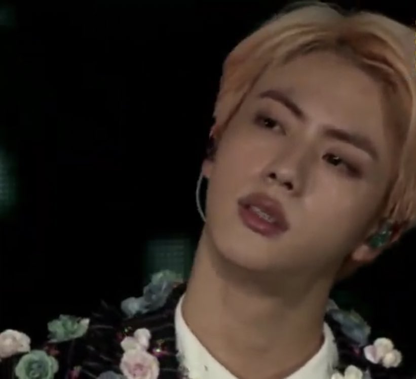 why do men even try when seokjin exists