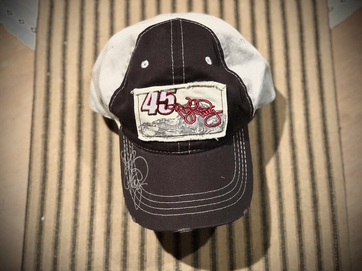 KPCharityRide's tweet photo. #GIVEAWAY 🌟 Want to win this special 15th Anniversary #KPCharityRide hat autographed by @kylepetty?! Here’s how to enter to win... 👇

1. FOLLOW @kpcharityride
2. RT this post

One winner will be randomly selected tomorrow, July 28 at 6pm ET! https://t.co/etItCBYYWK