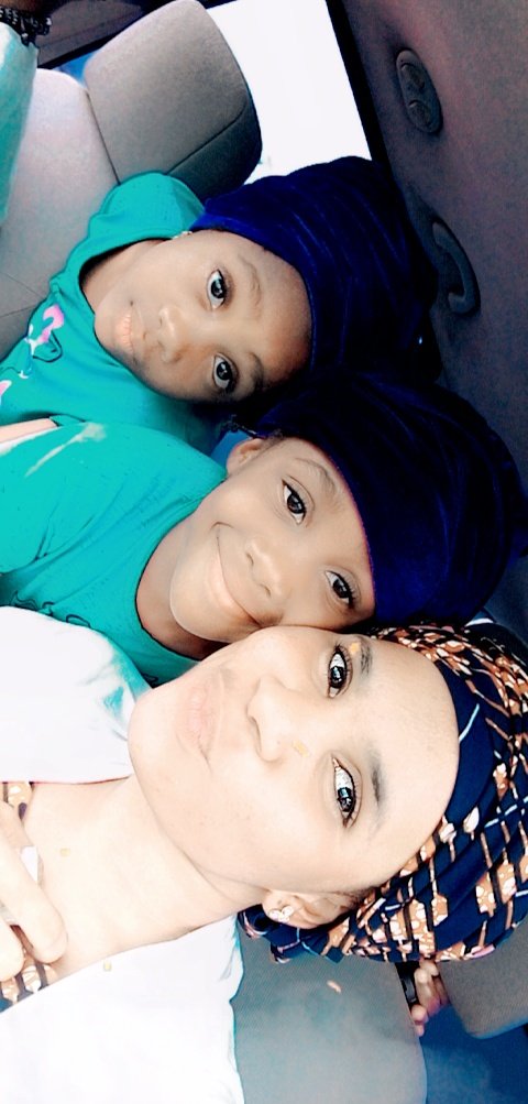 fulani_aisha's tweet photo. Wit twins 💞 https://t.co/pSpAlCYpZS