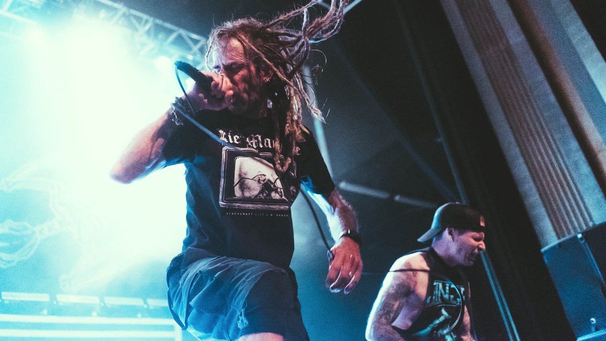Don’t forget to play ‘Lamb of God’ on @AppleMusic. Click on the link here to start listening today, and to receive up to 4 months subscription-free: https://t.co/a6f1Vt9rzN
*Offer valid for new users in the US, Canada and UK only. https://t.co/A6mBm9SI48