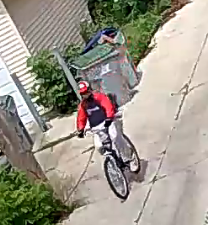 MilwaukeePolice's tweet photo. MPD is seeking the public’s assistance in identifying the suspect wanted for a homicide that occurred on the 900 block of East Wright Street on Thursday, July 23, 2020, at about 12:30 P.M. The victim of this incident was identified as 60 year old Milwaukee man, Bernell Trammell. https://t.co/UyPu4t87MW