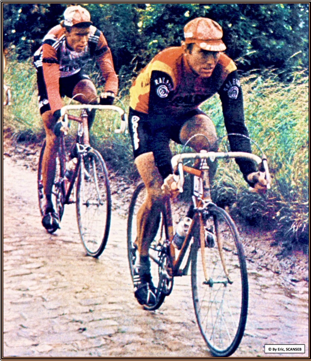 team_zoetemelk's tweet photo. Dur Dur sur les pavés du #TourDeFrance1980
#JoopZOETEMELK devant #ChristianSEZNEC
#TDF80 #TiRaleighCreda https://t.co/DYoI3yq7MX