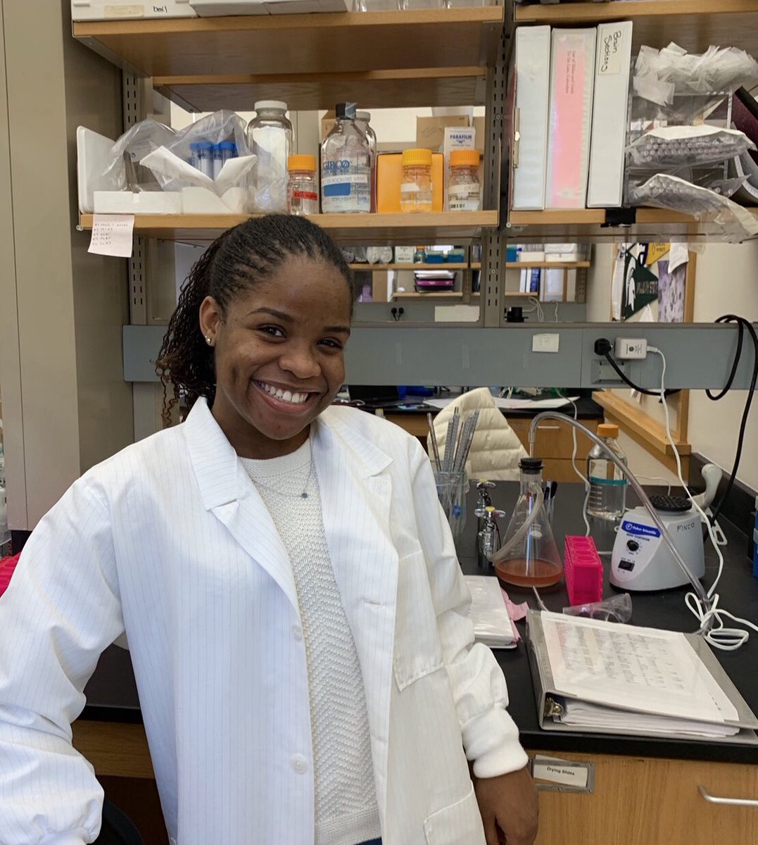 neurojho's tweet photo. So excited to join in on the #BlackInNeuroRollCall! I’m Jhodi, from Kingston, Jamaica and I graduated from @agnesscott this May with my B.S in Neuroscience. Starting my PhD program at UAB this Fall! #BlackInNeuroWeek @BlackInNeuro https://t.co/Q9rNK9Gv15